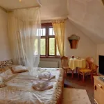 Bed & Breakfast Bialy Jar 4*