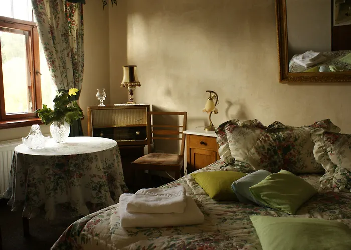 Bialy Jar Bed & Breakfast 4*