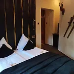 Nocleg ze śniadaniem Biały Jar 4*