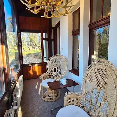 Bed & Breakfast Bialy Jar 4*