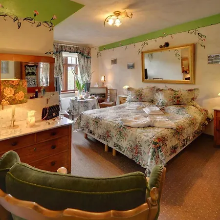 Bialy Jar Bed & Breakfast Karpacz