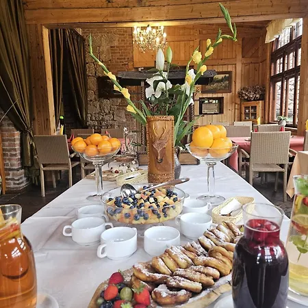 Bed & Breakfast Bialy Jar 4*