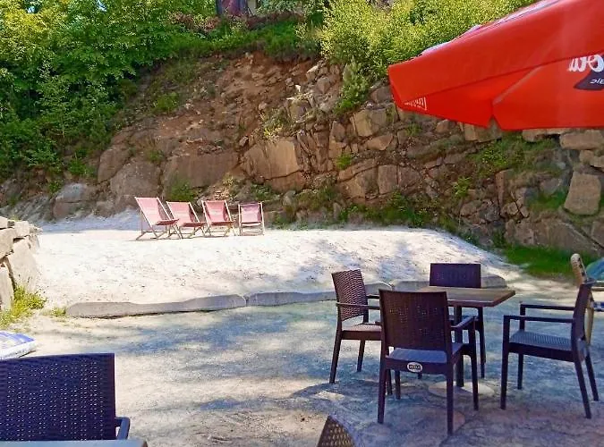 Nocleg ze śniadaniem Biały Jar 4*