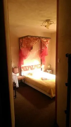 Rezydencja Bialy Jar 4*